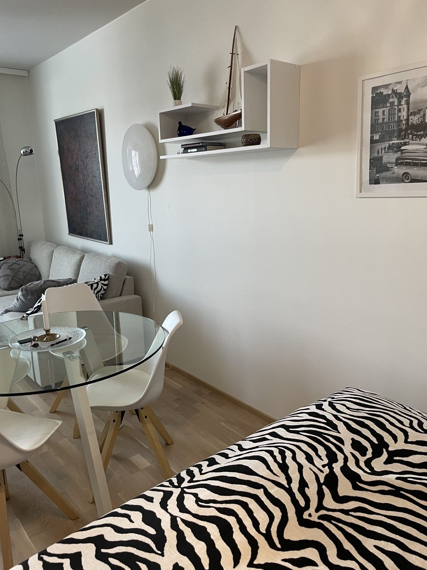 Living and dining area
